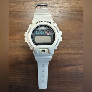 Casio G-Shock White Smartwatch